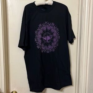 NWOT Disney's Aladdin short sleeved tshirt XLT